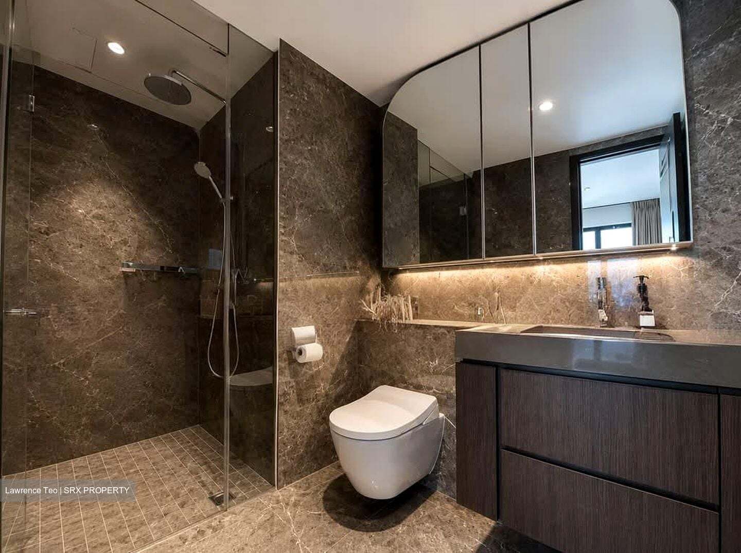 Avenue South Residence (D3), Apartment #588730581
